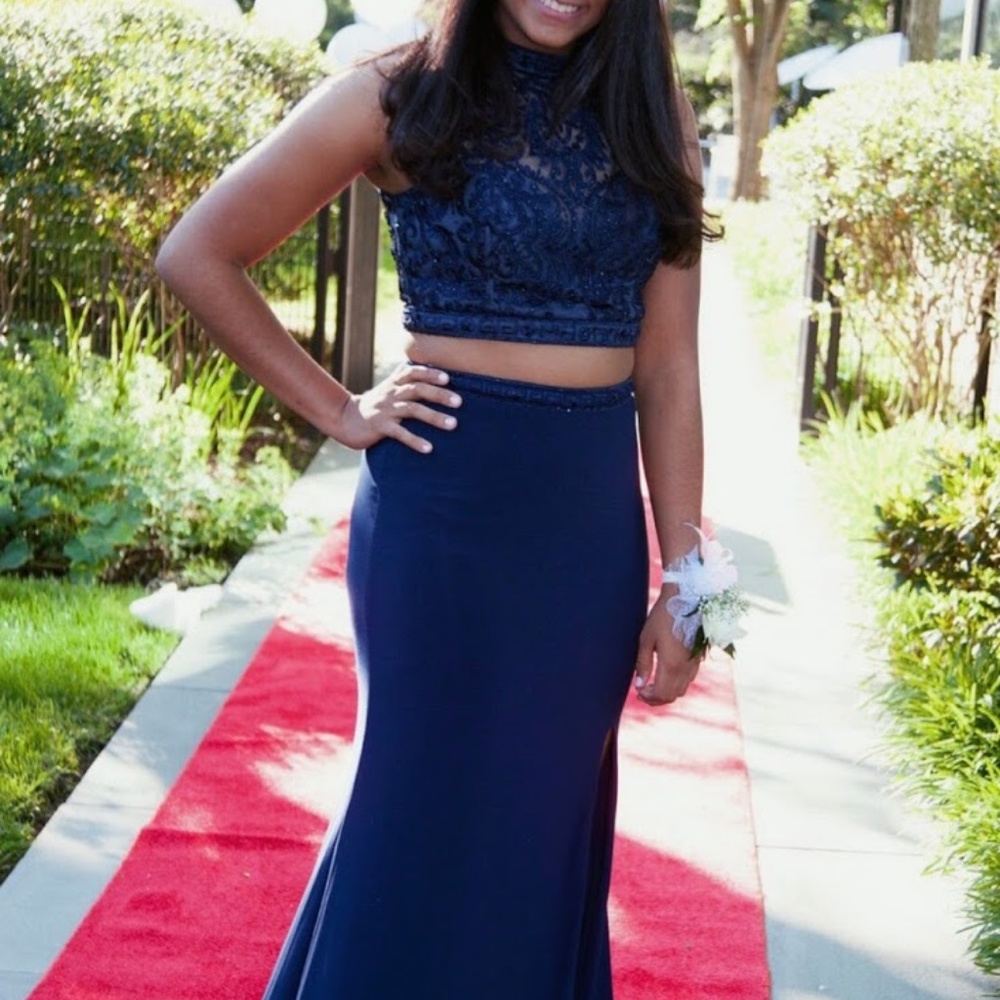 Camille La Vie Prom dress(Worn One time!)(Size 10)